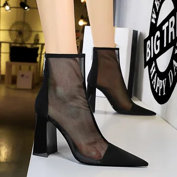 2022 Осенние женские ботильоны на толстом каблуке из флока с острым носком, пикантные сетчатые полые вечерние ботинки, Женские черные туфли на высоком каблуке с застежкой-молнией сзади