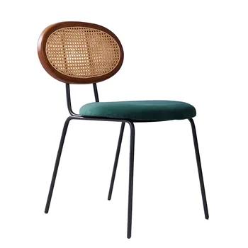 Индивидуальные дизайнерские обеденные стулья из ротанга, простой домашний стул для макияжа с креативной спинкой, повседневный обеденный стул в скандинавском стиле в стиле ретро