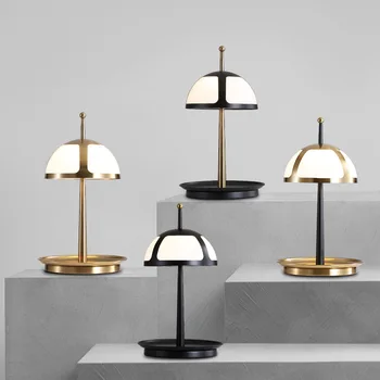 Роскошная настольная лампа Nordic Light Креативная гостиная Журнальный столик Лампа для подноса Прикроватная тумбочка для кабинета Настольная лампа для спальни