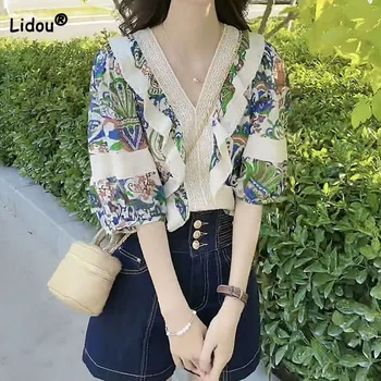 Летняя Корейская милая блузка с цветочным рисунком с пышными рукавами 2023, модная Женская одежда, Винтажная кружевная рубашка с V-образным вырезом и принтом, женская