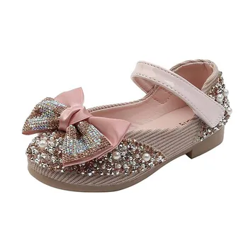 2023 Детская кожаная обувь Обувь принцессы с жемчугом, стразами и бантом для девочек, танцевальная обувь для вечеринок, детские студенческие туфли на плоской подошве, детская обувь для выступлений