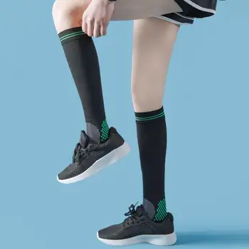 1 пара футбольных носков эргономичного дизайна, ультратолстые защитные футбольные чулки для велоспорта